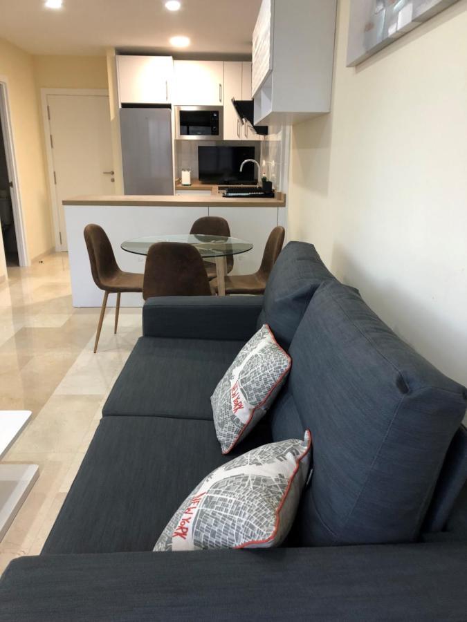 Moderno Apartamento En Primera Linea Paseo Maritimo Fuengirola Kültér fotó